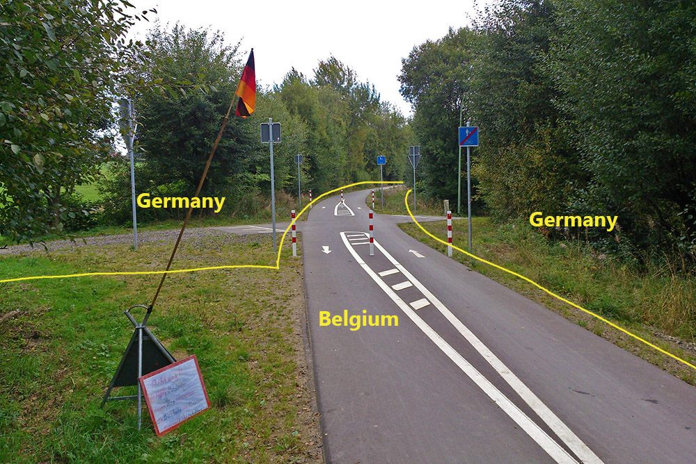 Jalur Venbahn yang saat ini dijadikan lintasan sepeda dan membelah wilayah Jerman karena statusnya yang merupakan teritori Belgia