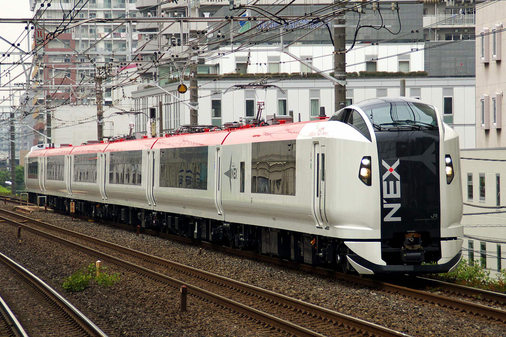 KRL seri E259 Narita Express