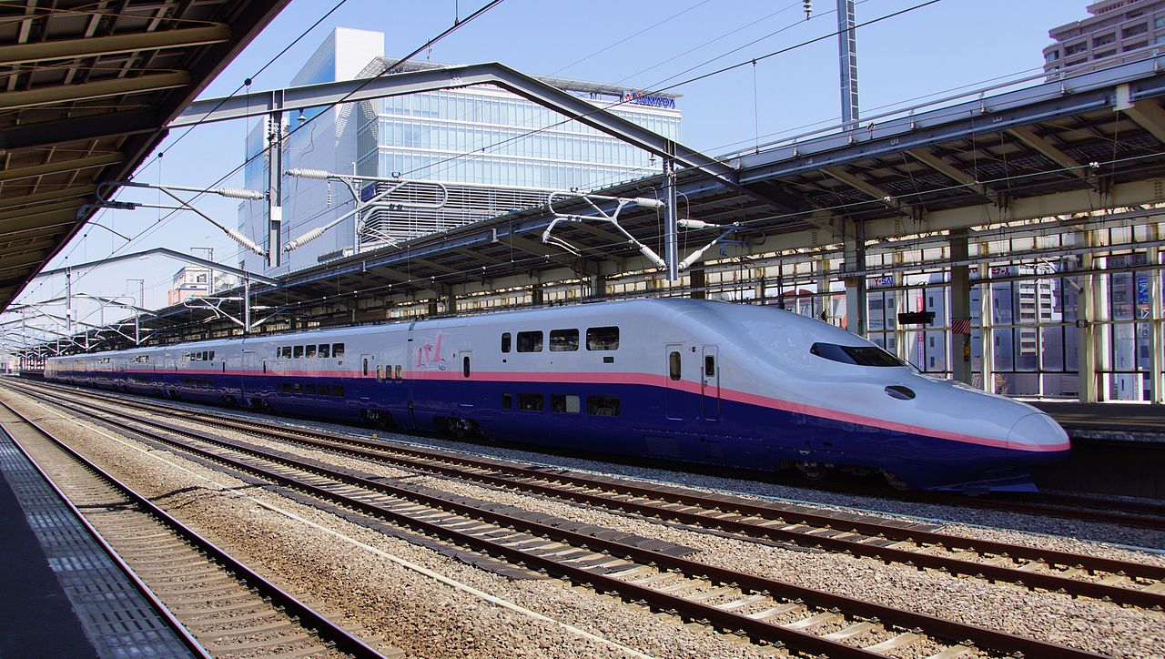 Shinkansen E4 JR East