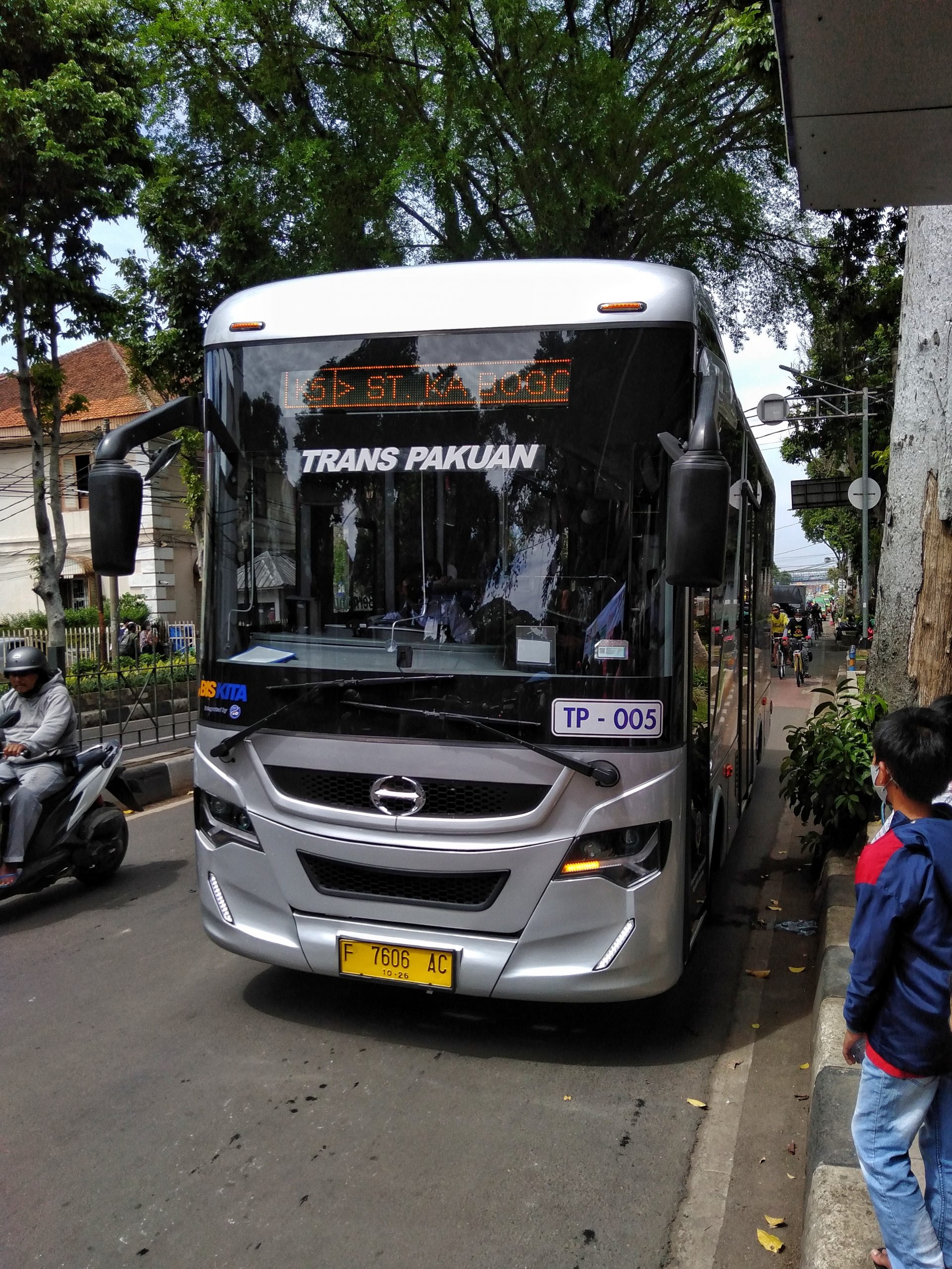 Bus Trans Pakuan