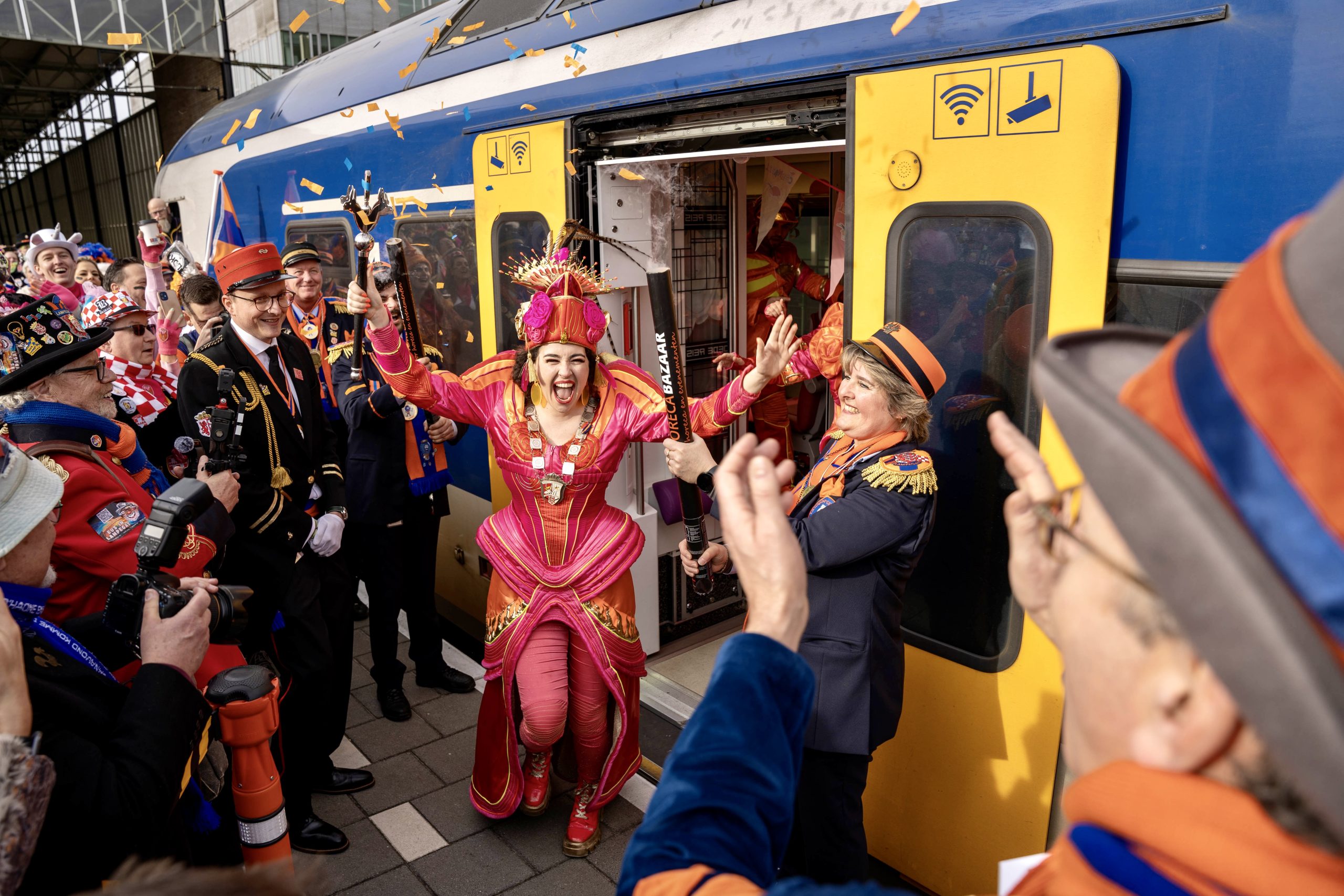Karnaval 2024 di Stasiun NS Eindhoven Centraal | Foto: NS/ Annemieke van Put