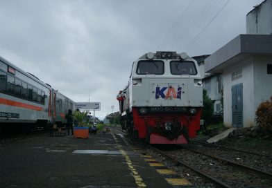Jumlah Penumpang Terus Bertumbuh, KAI Commuter Dorong Elektrifikasi ke Cikampek dan Sukabumi