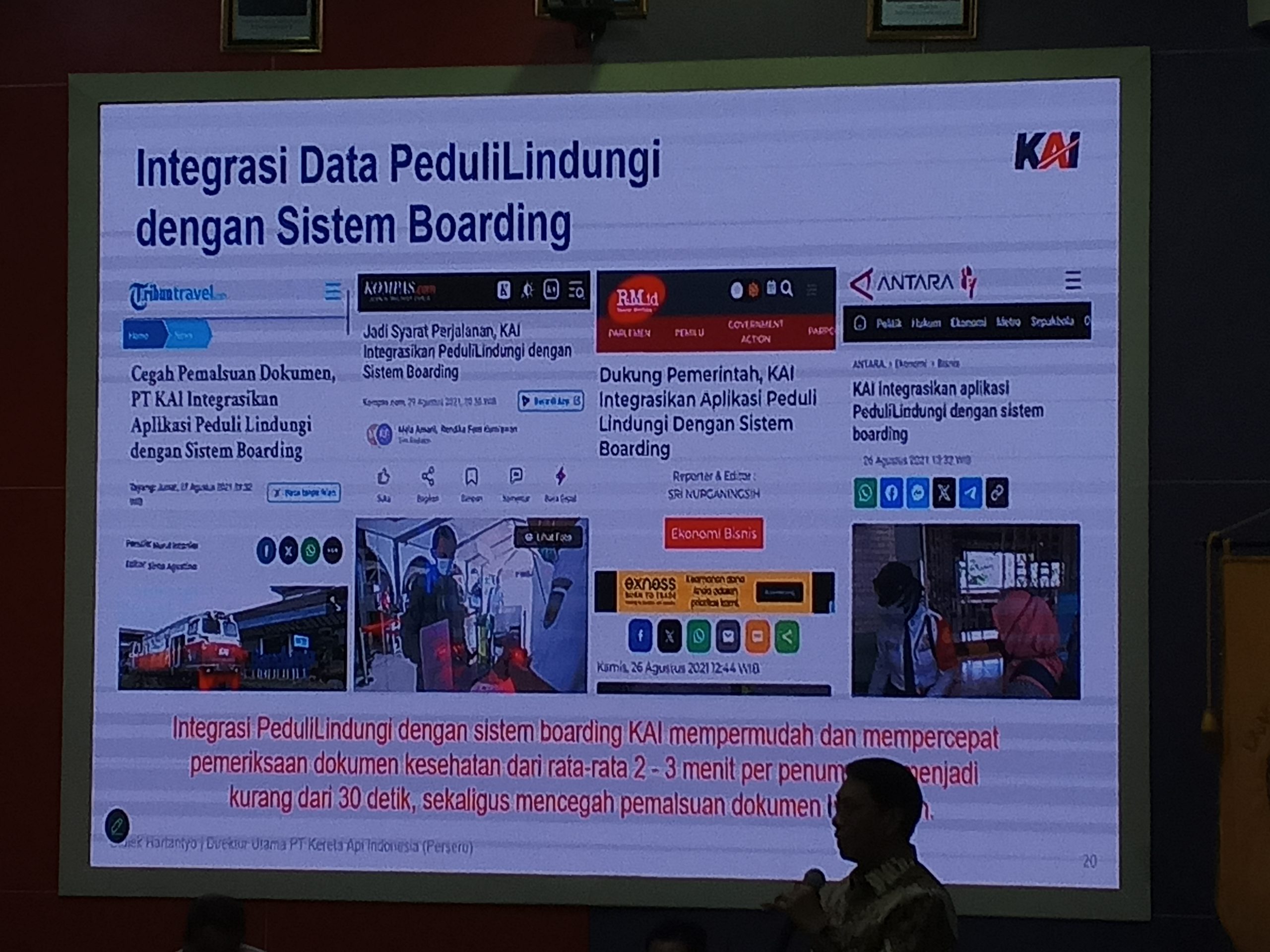 Integrasi antara PeduliLindungi dengan Sistem Boarding adalah salah satu transformasi digital yang pernah diupayakan oleh KAI | Foto: RED/ Adrian Falah Diratama