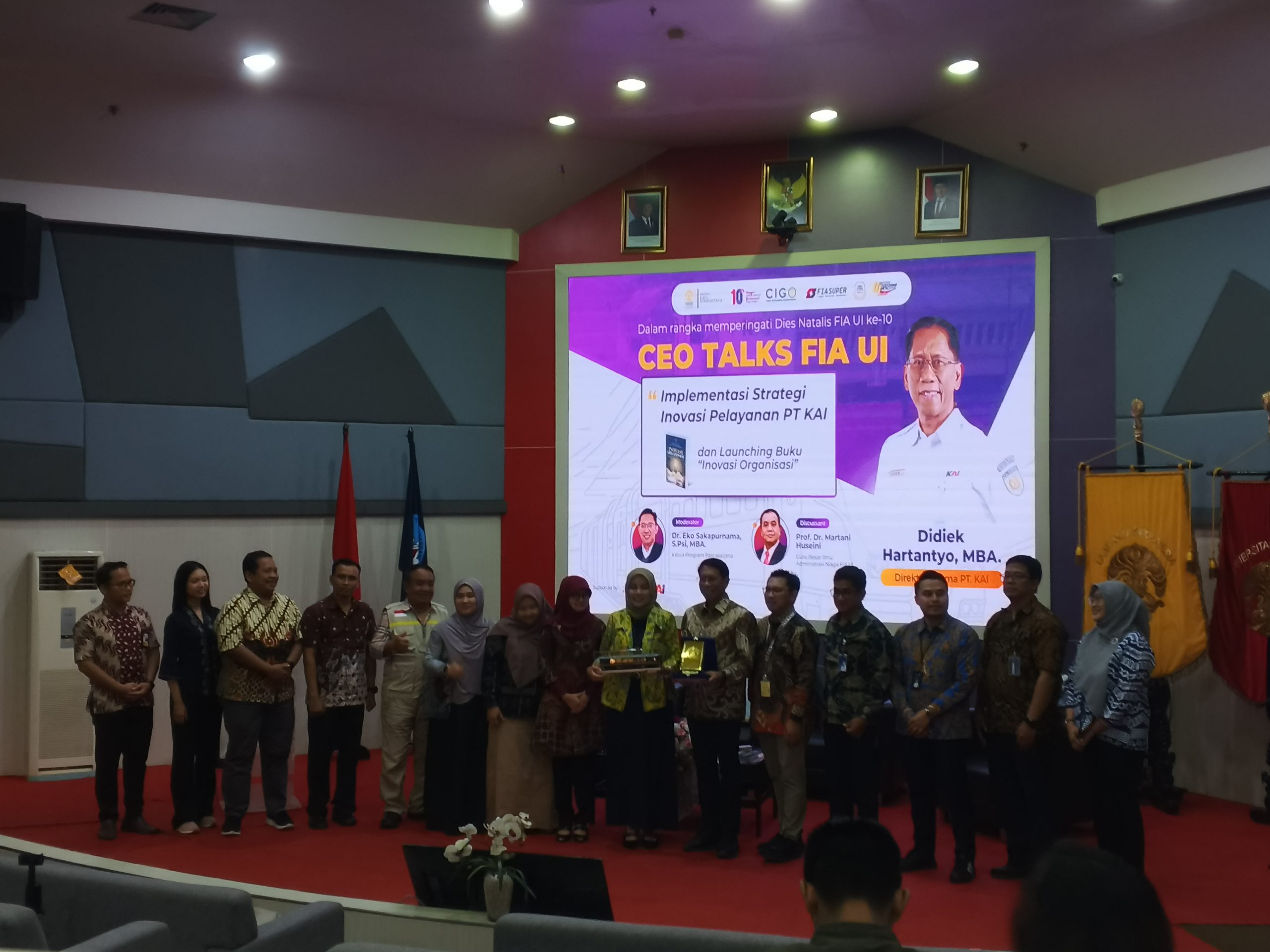 Sesi foto bersama | Foto: RED/ Adrian Falah Diratama