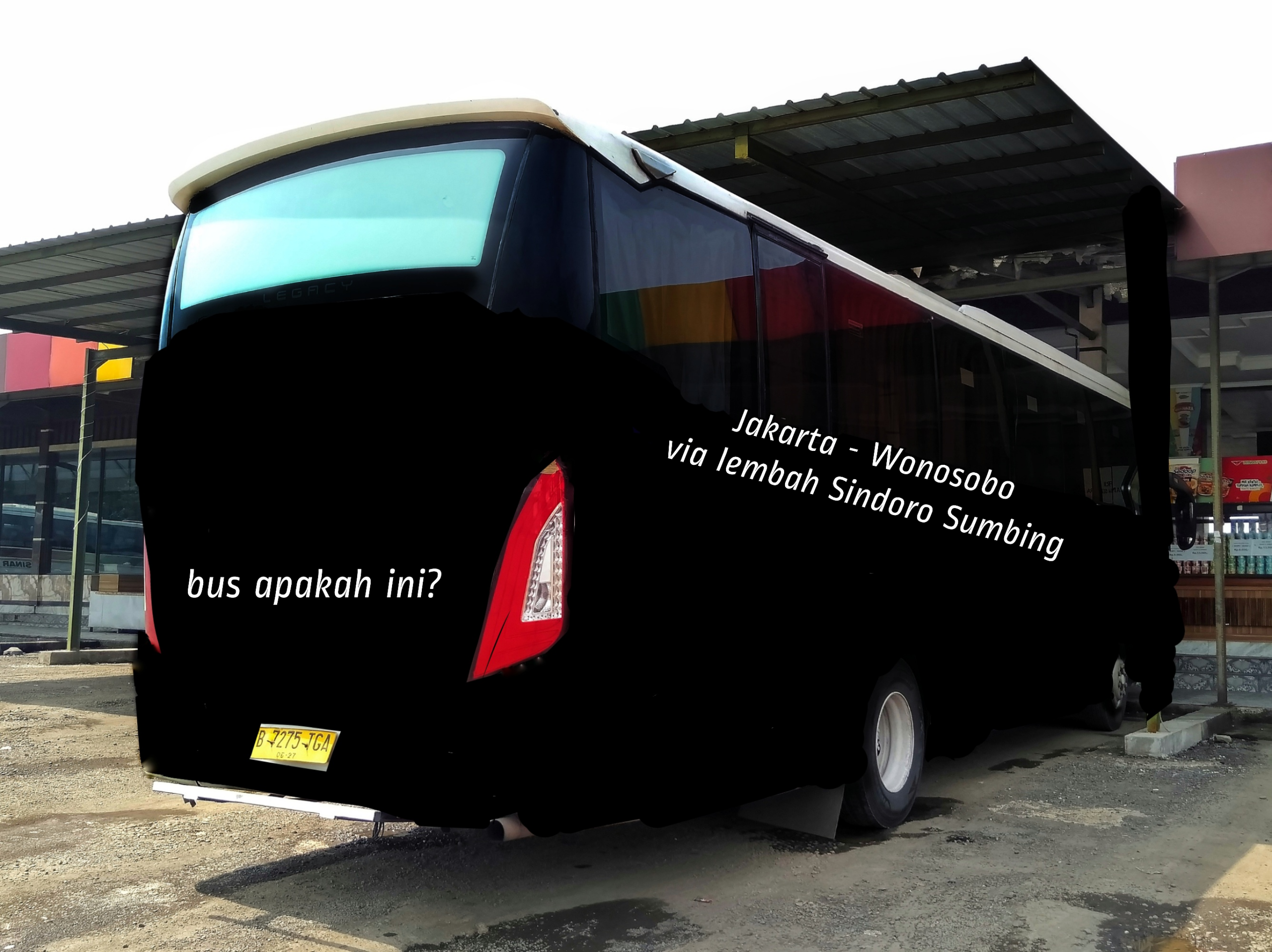Bus hitam