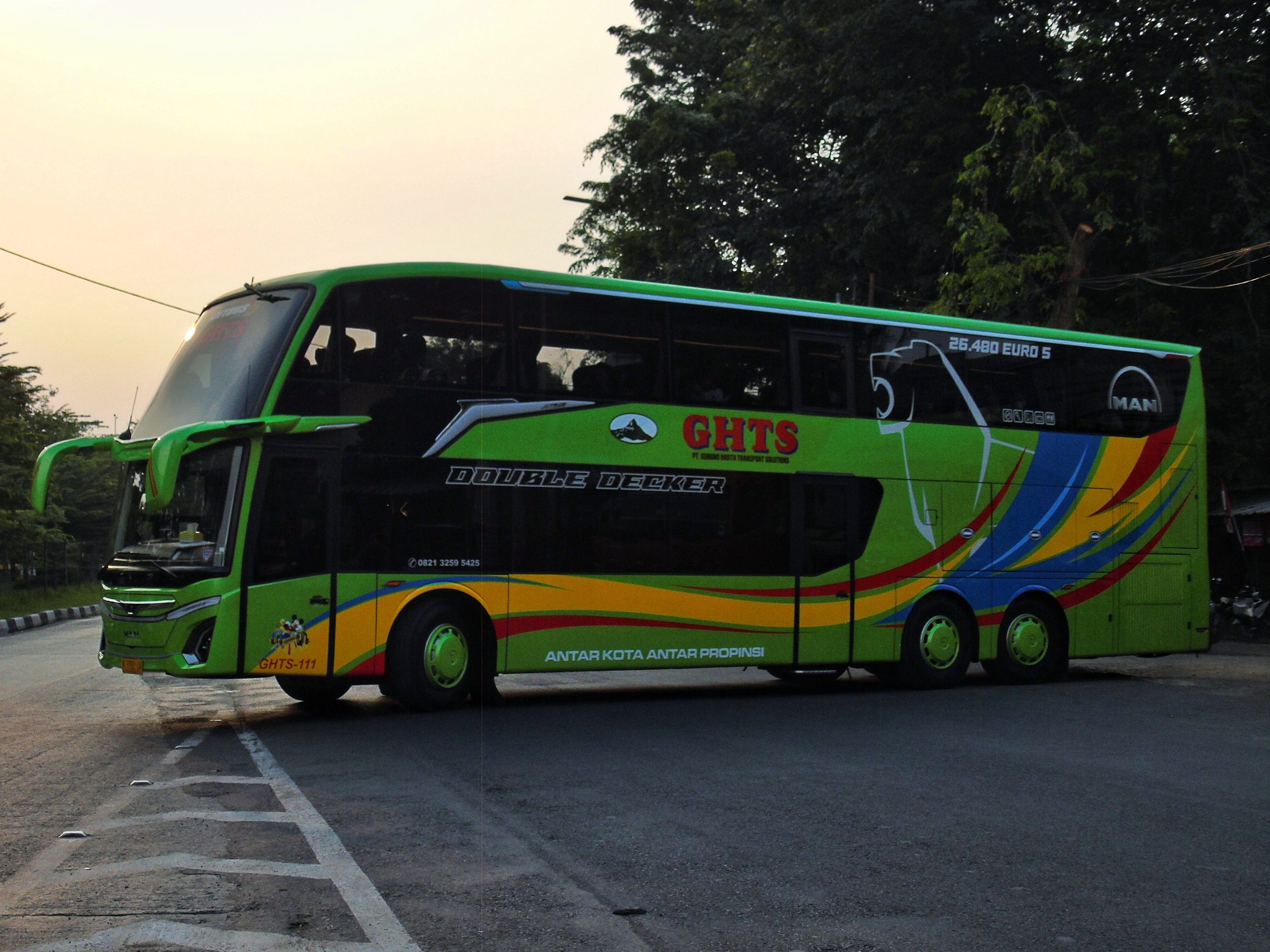 Bus gunung harta MAN