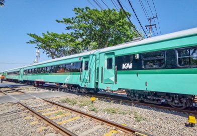 KAI Resmi Operasikan Kereta Khusus Petani dan Pedagang