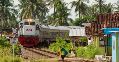 Kereta Api Pandanwangi