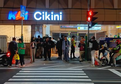 Resmi! Kini Rekan Commuters Tak Perlu Loncat Pagar Di Stasiun Cikini