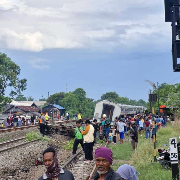 Salah satu Bogie atau Roda yang Terlepas di Emplasemen Stasiun Kedunggedeh. | Foto: Istimewa