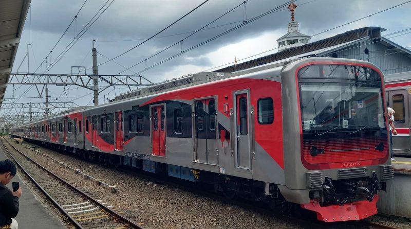 KRL CLI-225 Kembali Beroperasi Bertahap Akhir September
