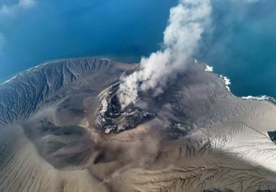 Jalur Udara Ditutup Akibat Letusan Anak Krakatau, KAI Operasikan KA Tambahan