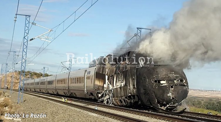 Lokomotif Kereta Cepat Renfe Terbakar di Spanyol